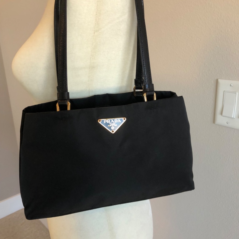 PRADA HANDBAG - Picture 3 of 7